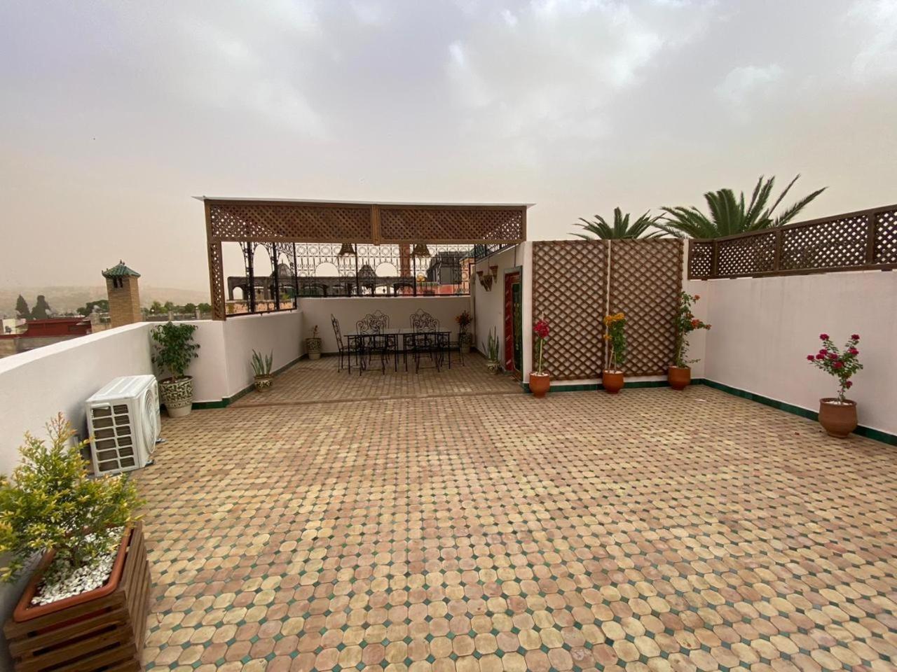 Apartamento Dar Bouzoubaa Fez Exterior foto